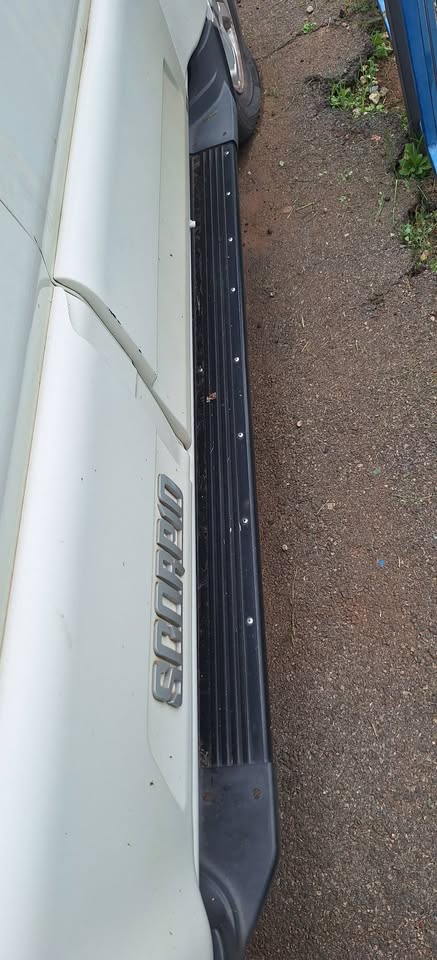 Mahindra scorpio s10 side steps available - Private Seller