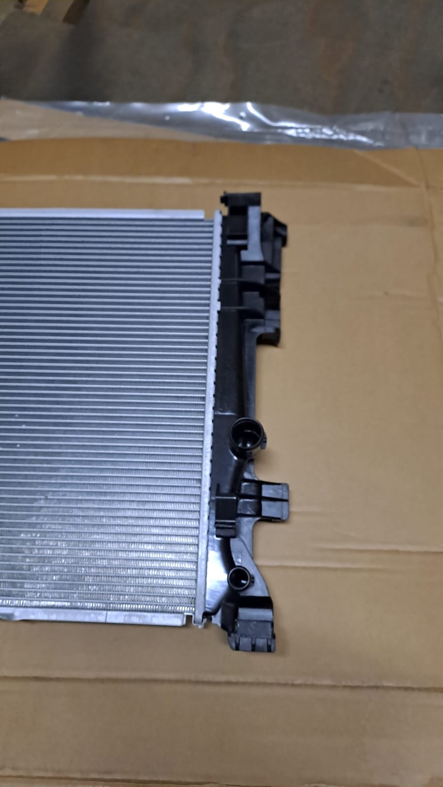New Mercedes W176 Automatic Radiator (2013-2018) - Private Seller New Mercedes W176 Automatic Radiator (2013-2018) - Private Seller