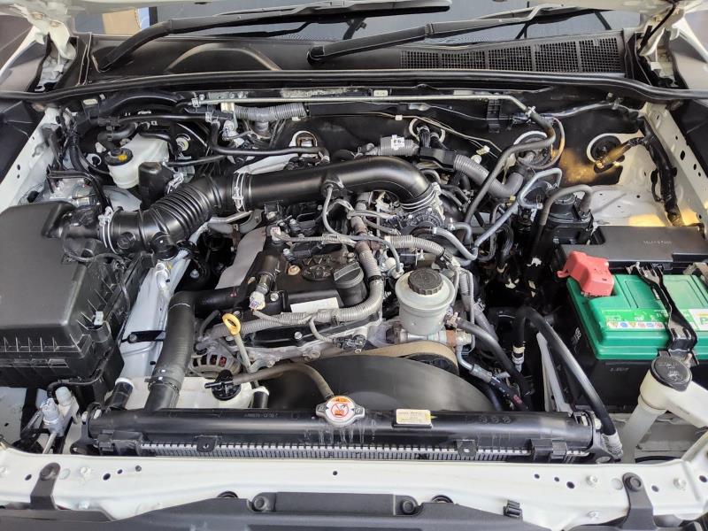 Used 2019 Toyota Hilux 2.0 single cab S (aircon) - Private Seller Used 2019 Toyota Hilux 2.0 single cab S (aircon) - Private Seller