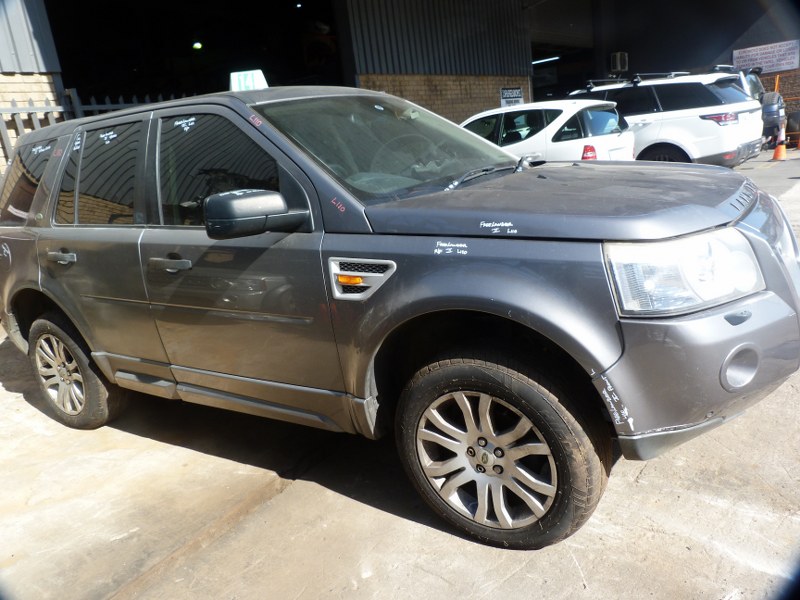 Land Rover Freelander 2 2.2 Diesel AT - 2008 STRIPPING FOR SPARES - Private Seller Land Rover Freelander 2 2.2 Diesel AT - 2008 STRIPPING FOR SPARES - Private Seller
