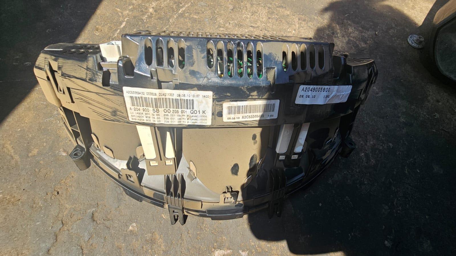 Mercedes C200 CGI cluster speedometer used for sale - Private Seller Mercedes C200 CGI cluster speedometer used for sale - Private Seller