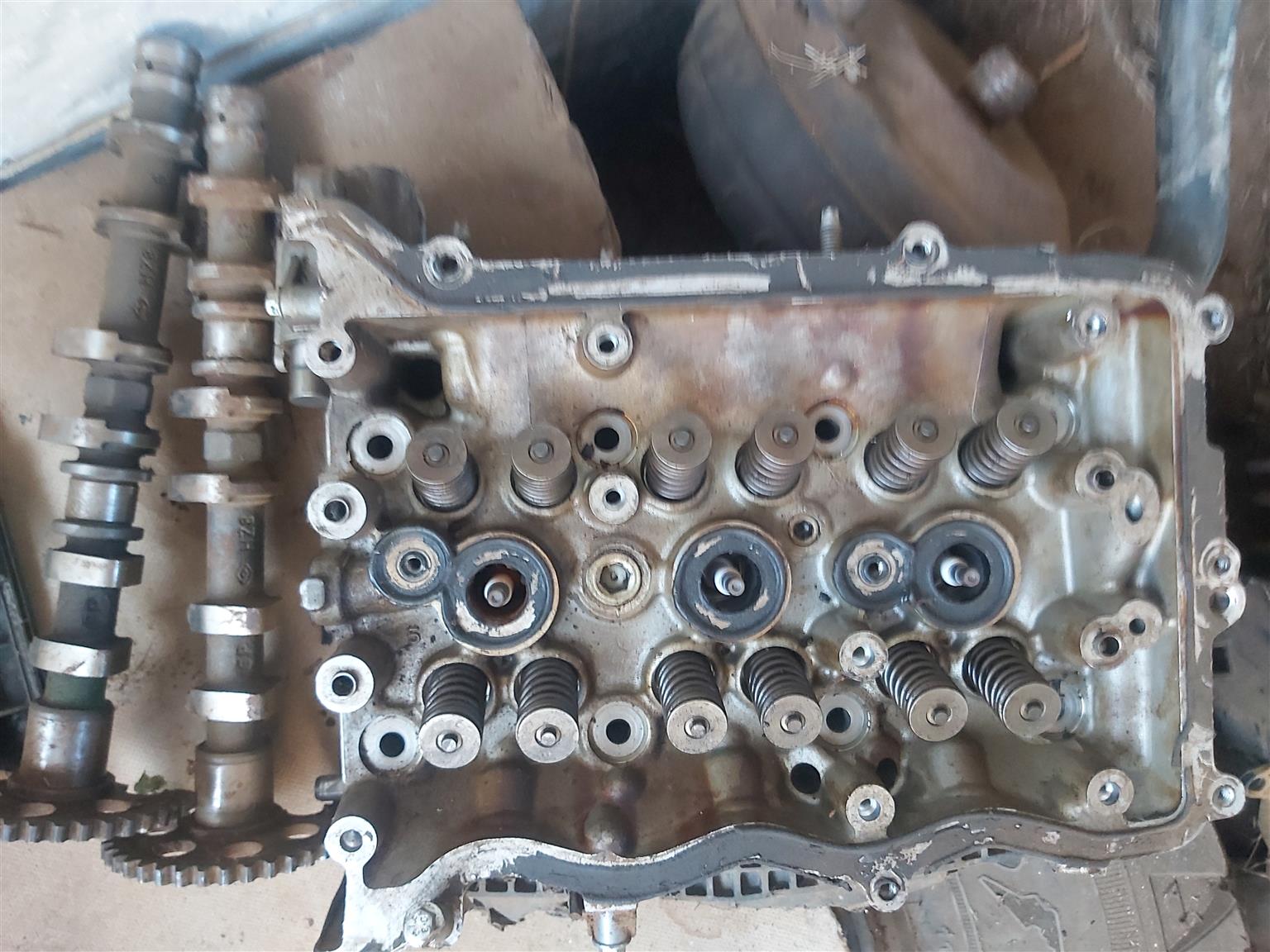 Cylinder head Renault quit 3 cylinders - Private Seller