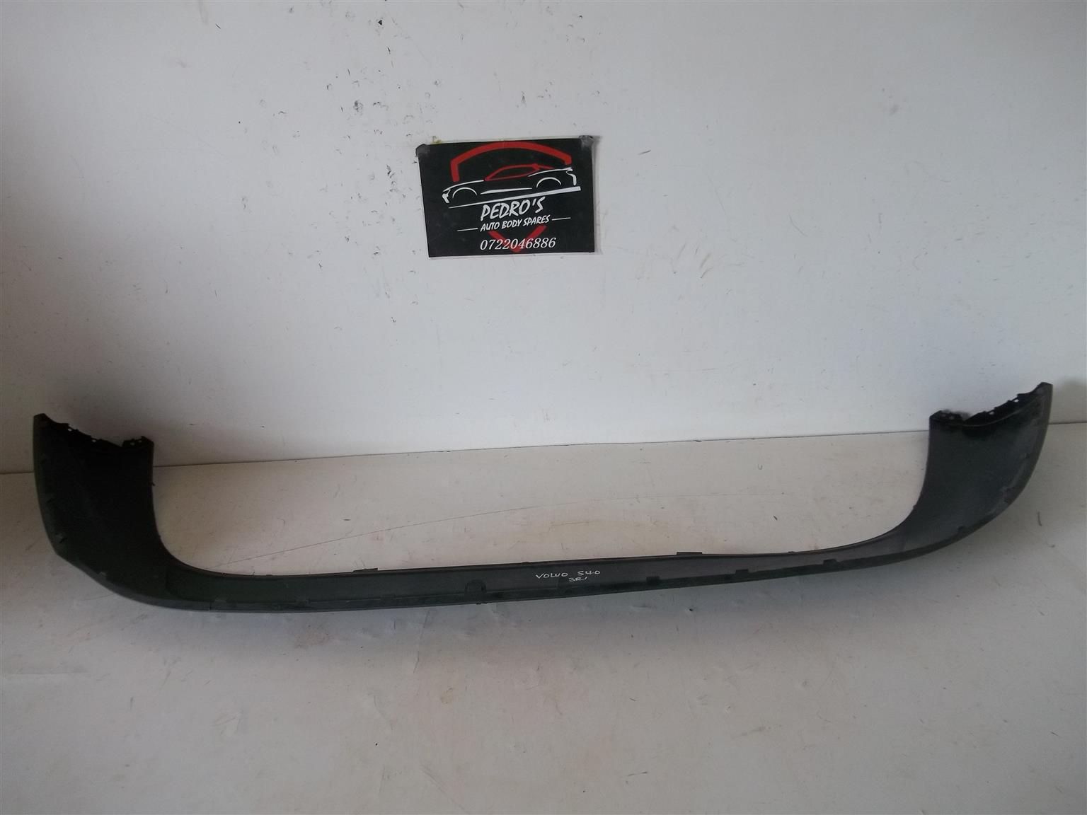 Volvo V50 rear bumper cover - Private Seller Volvo V50 rear bumper cover - Private Seller