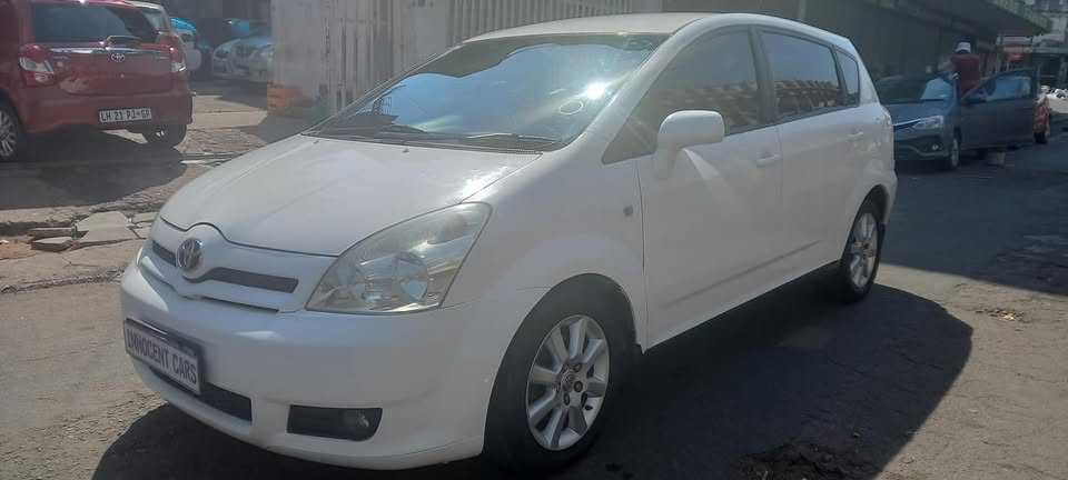 2005 TOYOTA VERSO 1.8 MANUAL, WHITE COLOUR, MILEAGE 105000KM