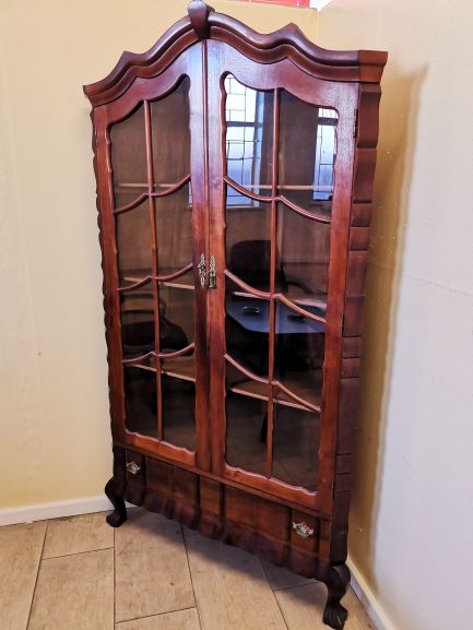 Antique Corner cabinet
