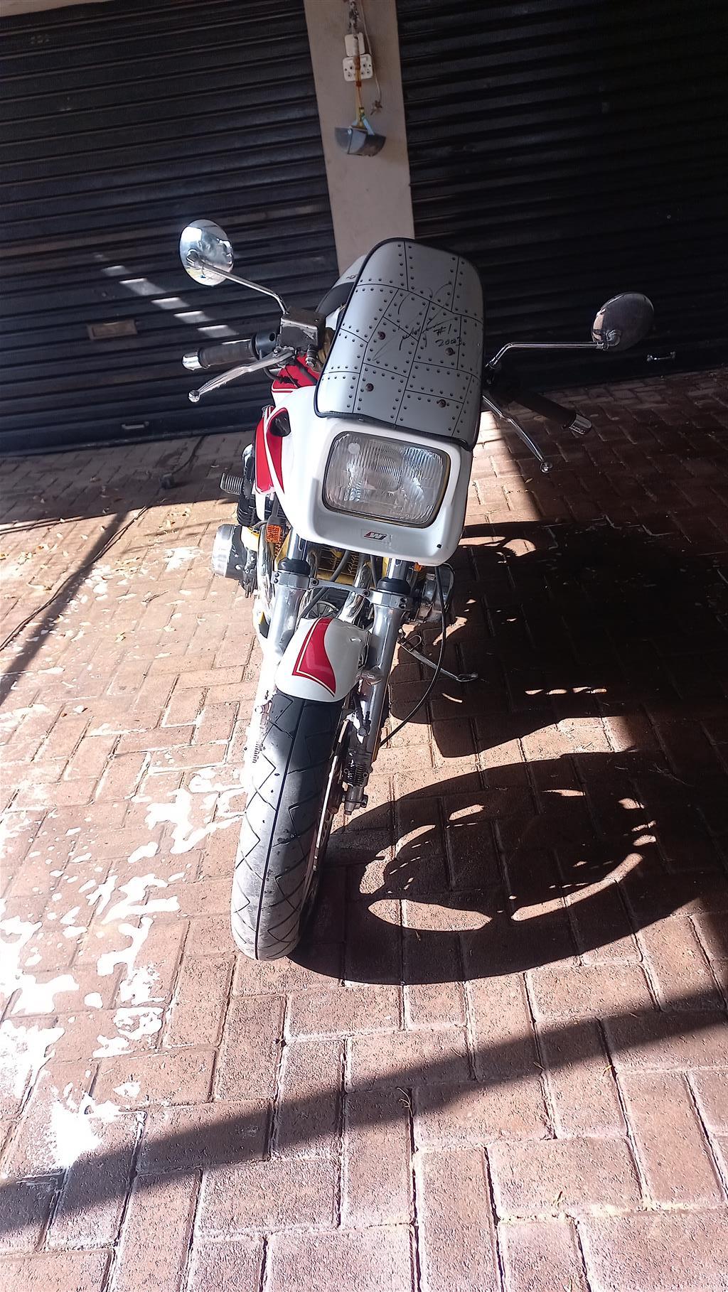 Suzuki katana 1100 for sale motor not standard 4 into 1 Vance and himse.back - Private Seller Suzuki katana 1100 for sale motor not standard 4 into 1 Vance and himse.back - Private Seller