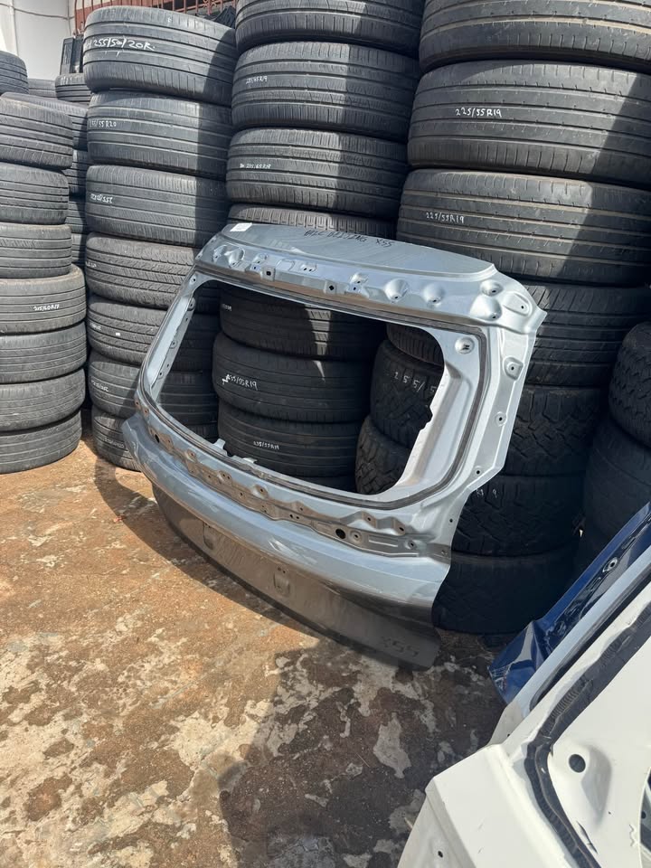 Baic Beijing X55 Tailgate Boot Lid Door - Private Seller