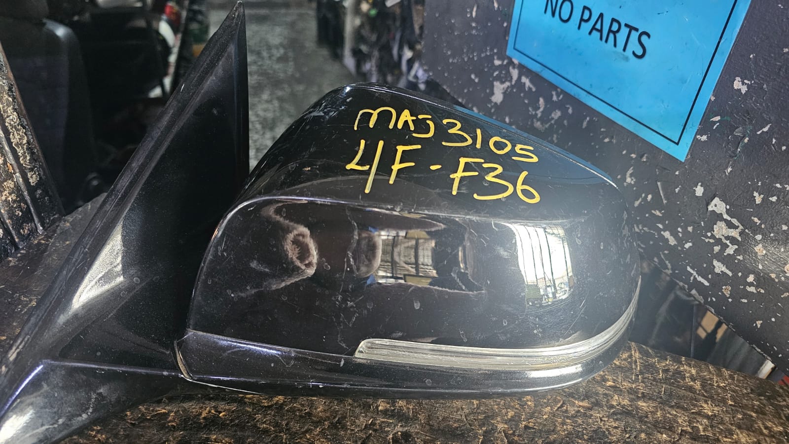 Bmw 428i coupe F36 Mirror for sale used - Private Seller Bmw 428i coupe F36 Mirror for sale used - Private Seller