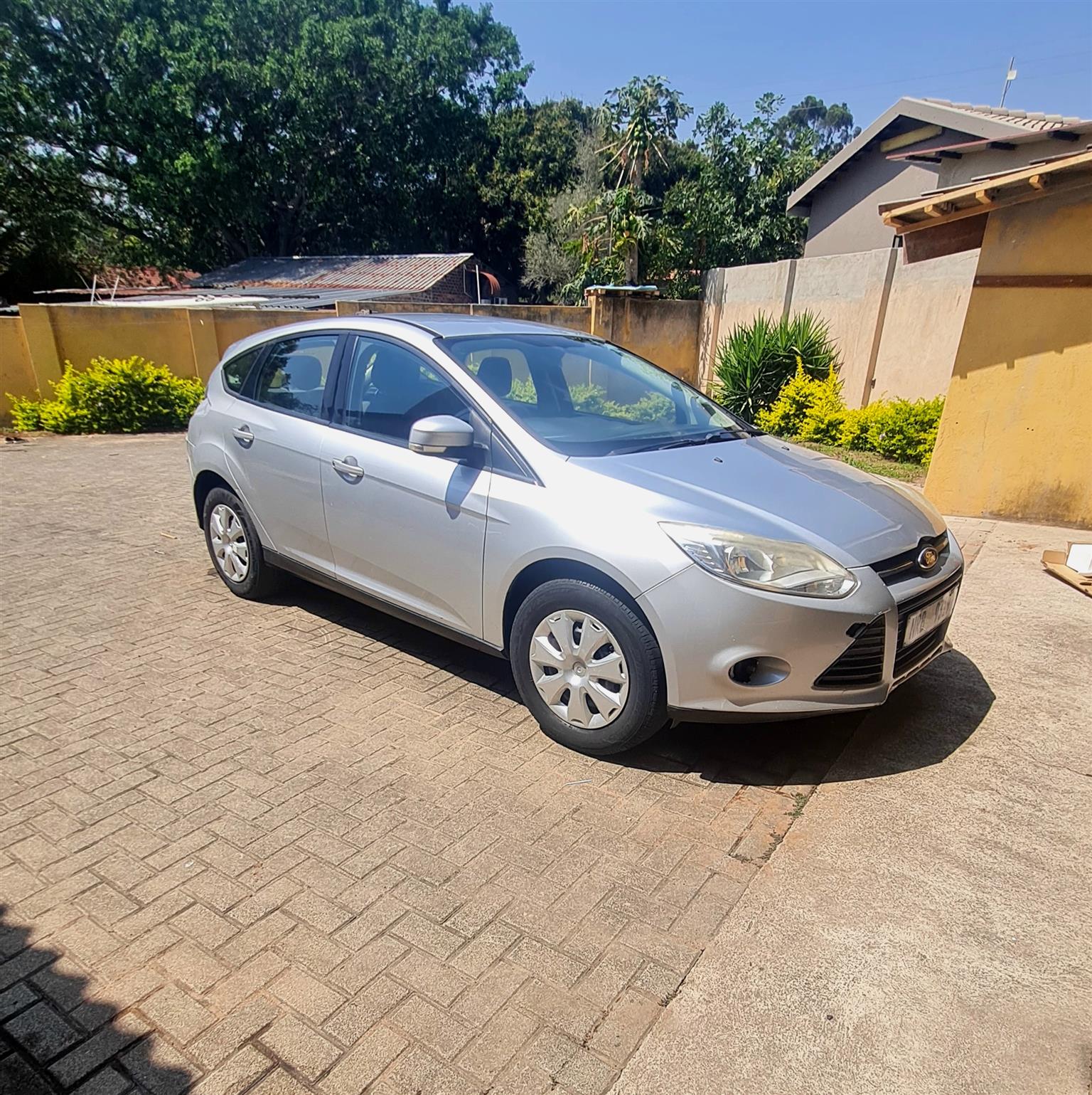 Used 2014 Ford Focus 1.6 5-door Si - Private Seller Used 2014 Ford Focus 1.6 5-door Si - Private Seller