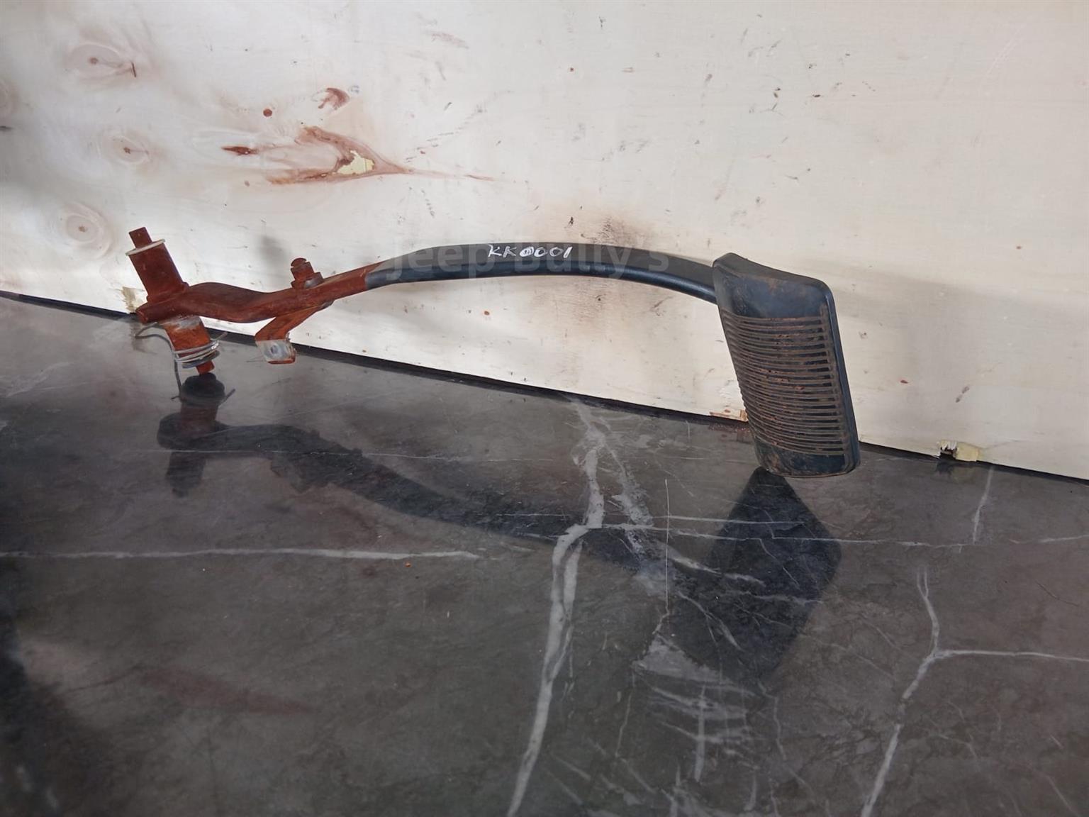 Jeep Cherokee KK Second Hand Brake Pedals - Private Seller Jeep Cherokee KK Second Hand Brake Pedals - Private Seller