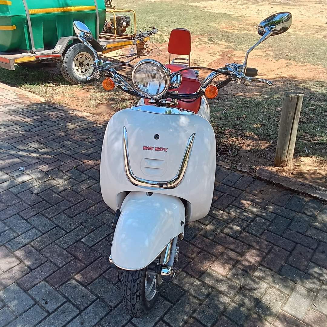 125cc Big Boy revival scooter - Private Seller