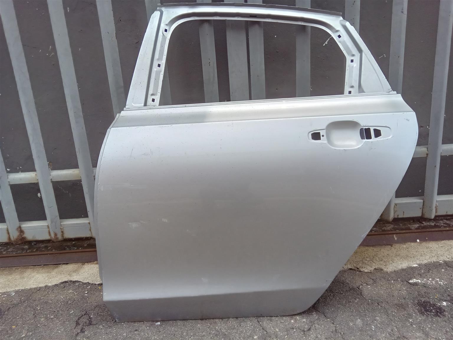 Volvo XC60 Rear Door - Private Seller Volvo XC60 Rear Door - Private Seller