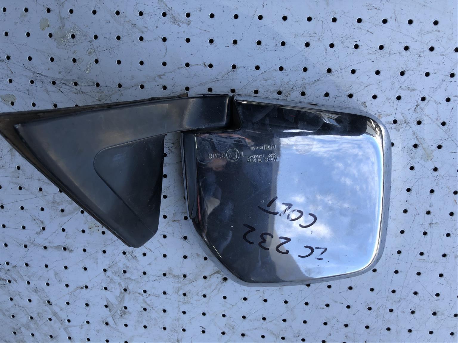 MITSUBISHI COLT DOOR MIRROR (ZC232) - Private Seller