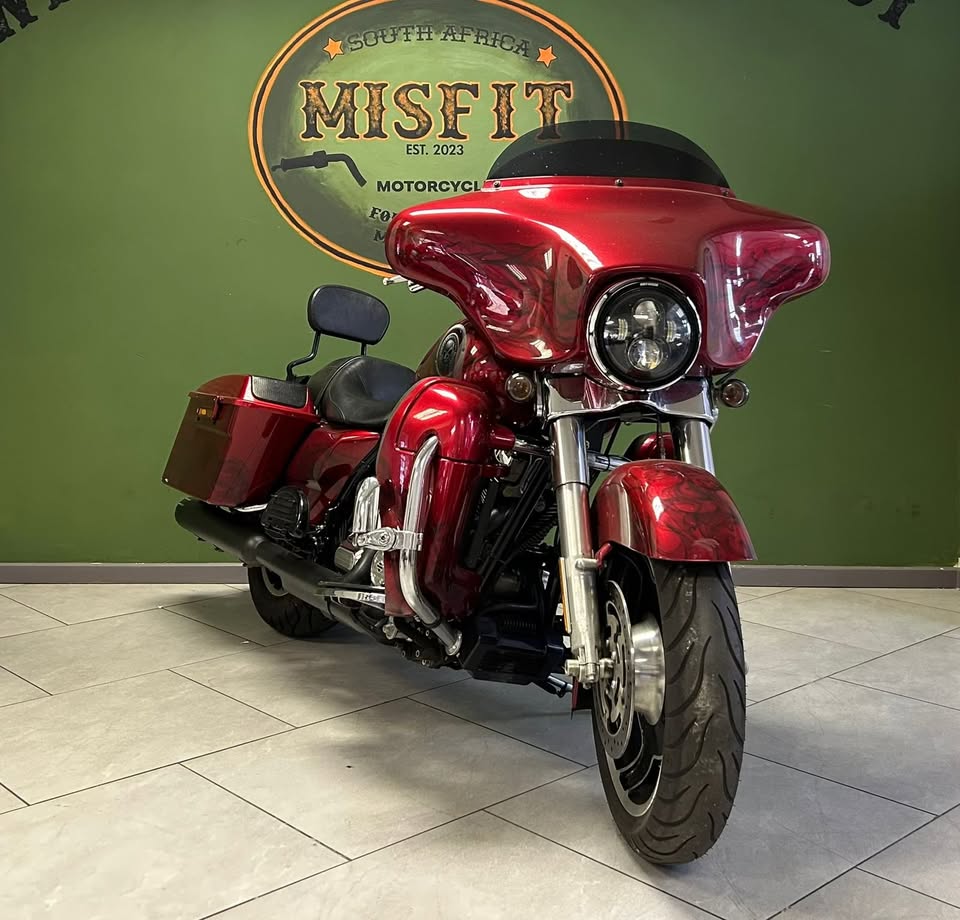 2013 Harley Davidson Streetglide - Private Seller