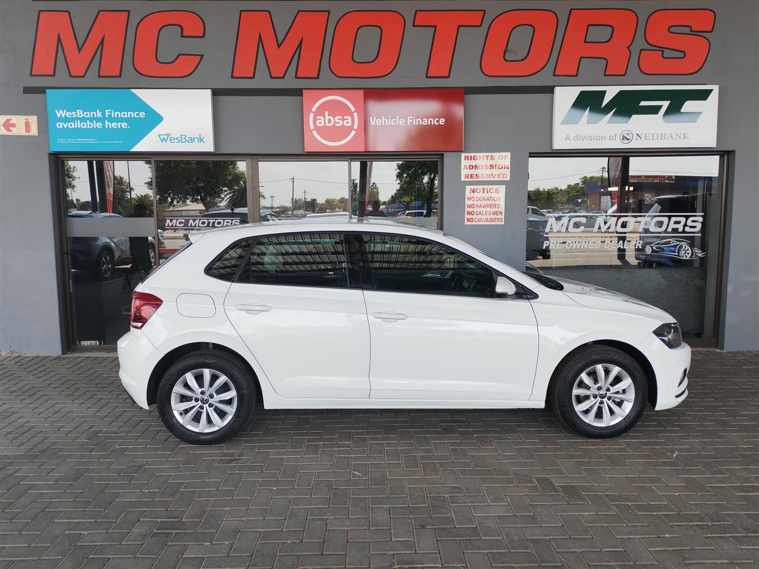 Used 2021 Volkswagen Polo hatch 1.0TSI Comfortline beats auto - Private Seller Used 2021 Volkswagen Polo hatch 1.0TSI Comfortline beats auto - Private Seller