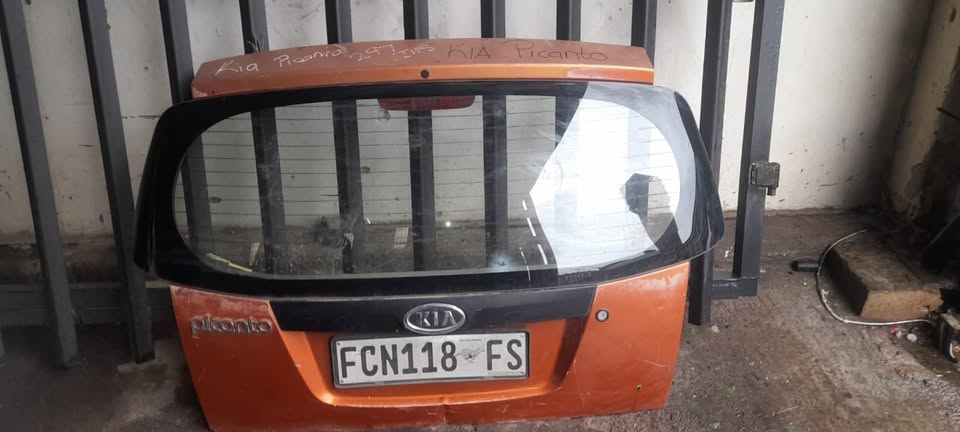 KIA PICANTO TAILGATE - Private Seller KIA PICANTO TAILGATE - Private Seller