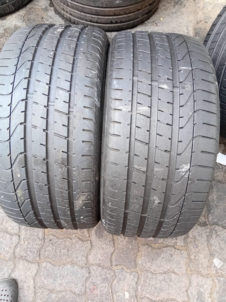 255/35/20 × 2 Pirelli Pzerro tyres - Private Seller