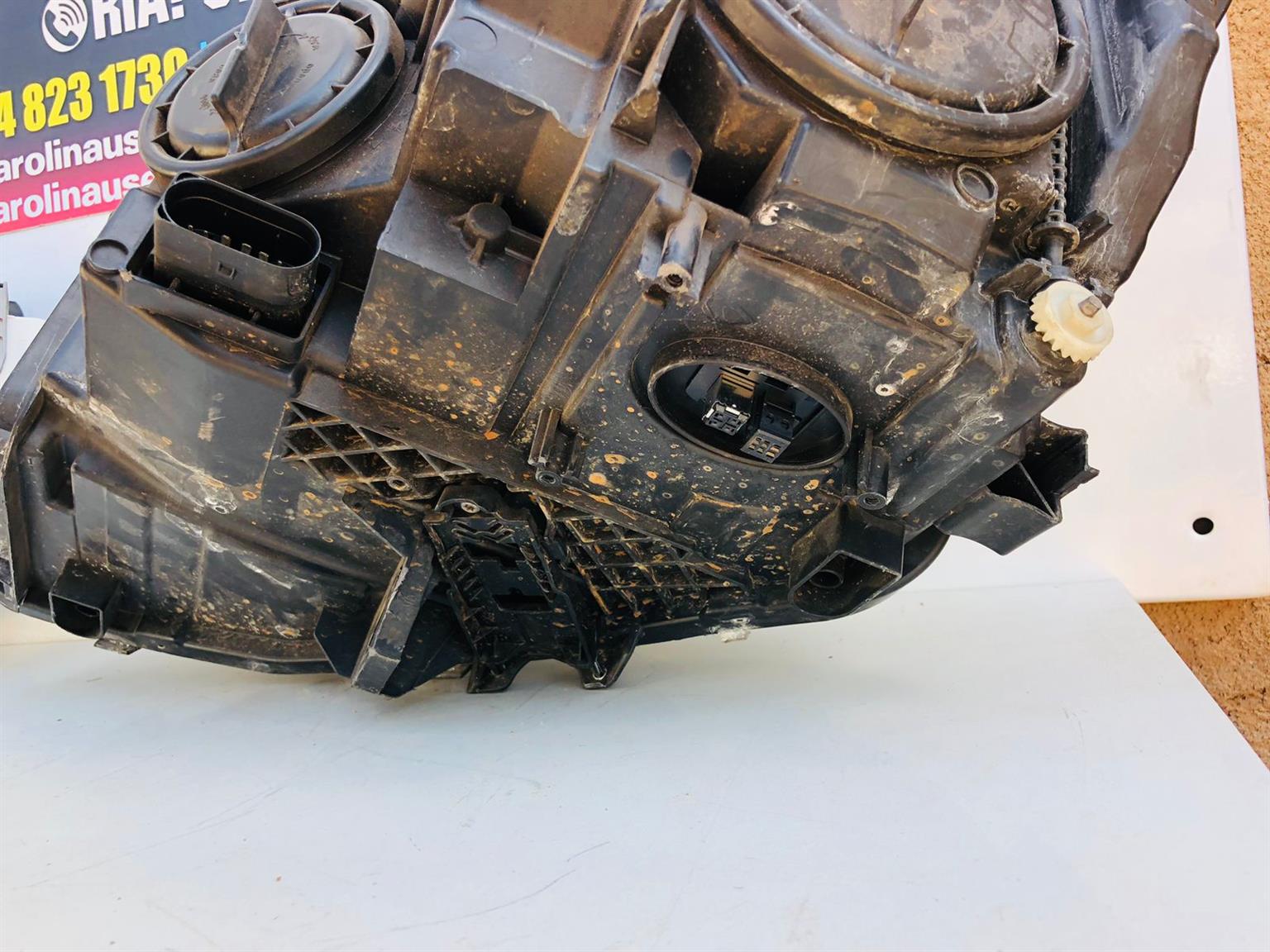 Mercedes Benz W176 (Bi-xenon) left and right side headlights - Private Seller