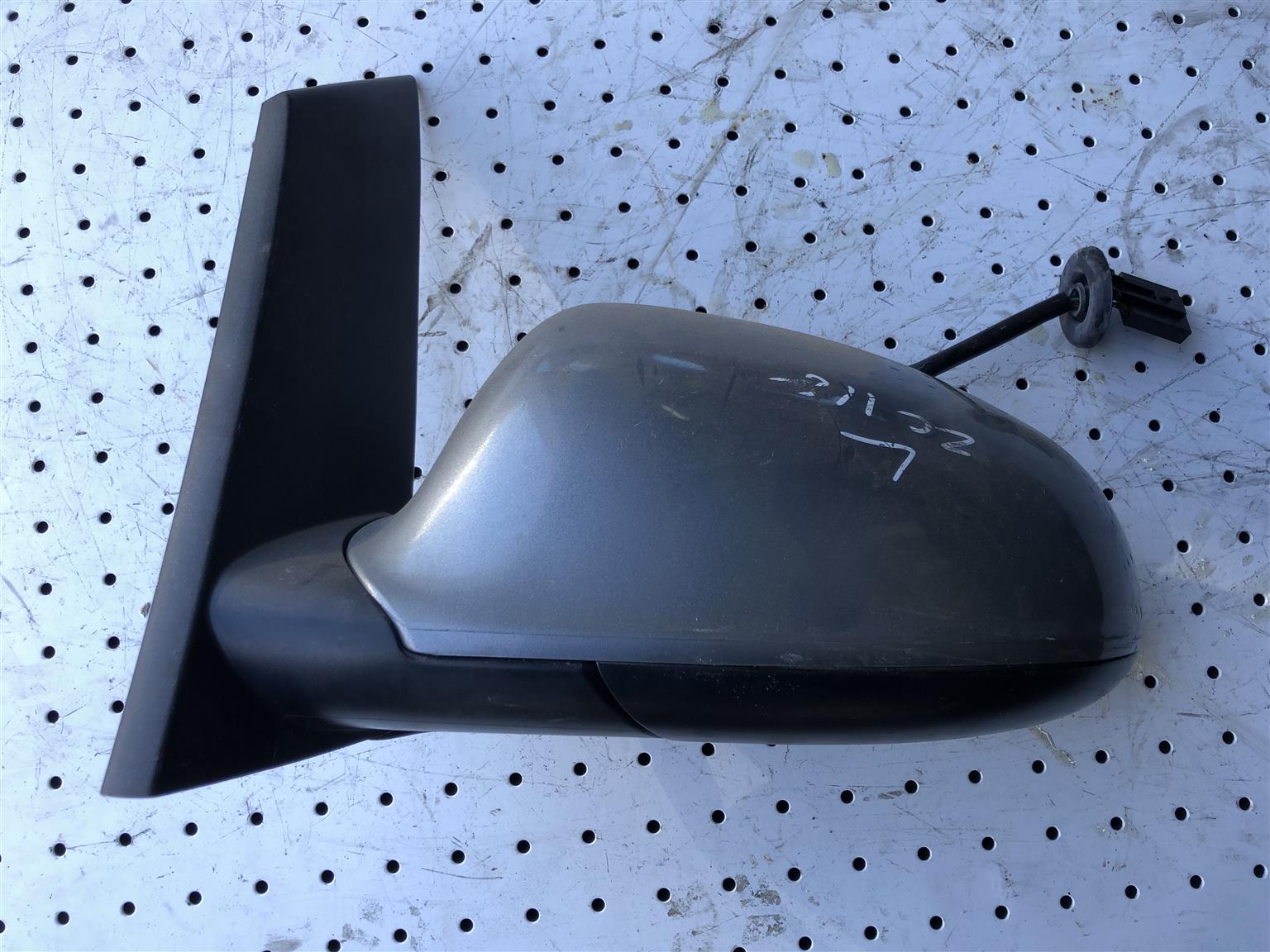 OPEL ASTRA J 1.4T LEFT DOOR MIRROR (ZC118) - Private Seller OPEL ASTRA J 1.4T LEFT DOOR MIRROR (ZC118) - Private Seller