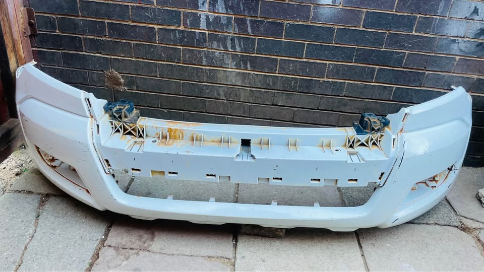 Ford Ranger T7 Bumper - Private Seller Ford Ranger T7 Bumper - Private Seller