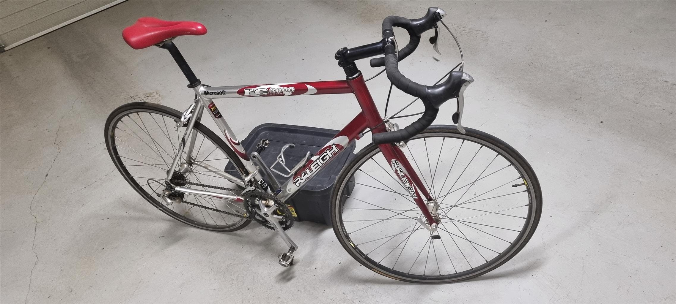 Raleigh Racing Bike for Sale | Junk Mail Marketplace