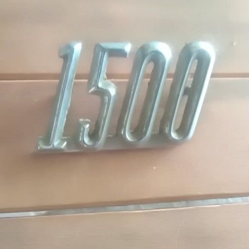 1500 badge