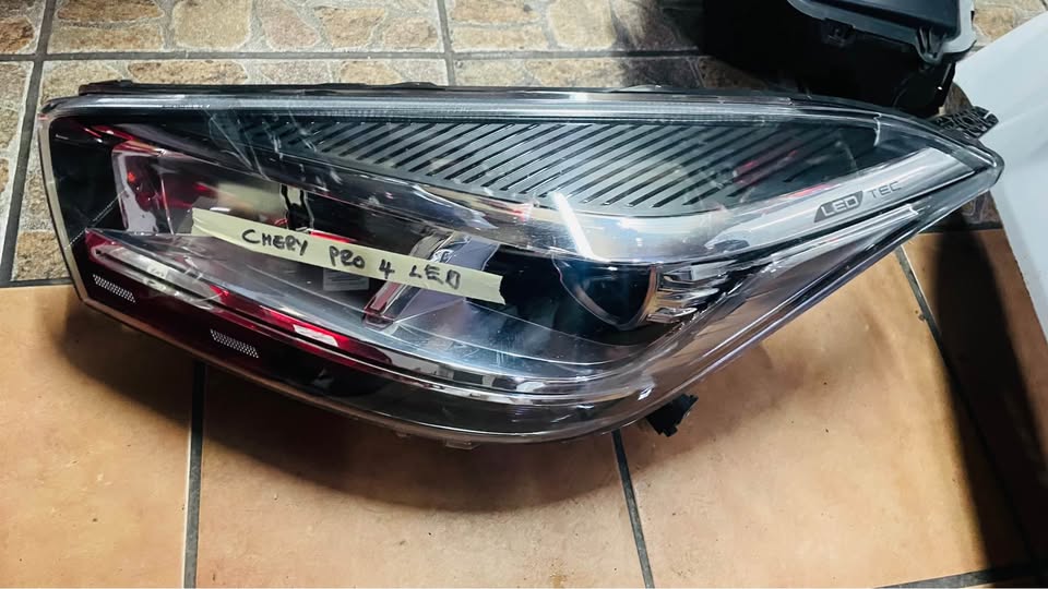 Chery Tiggo 4 Pro LED HEADLIGHT - Private Seller Chery Tiggo 4 Pro LED HEADLIGHT - Private Seller