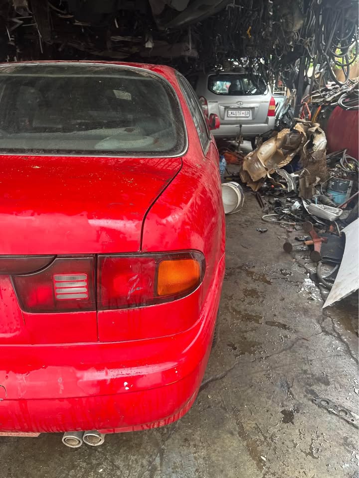 Hyundai Sonata Stripping - Private Seller Hyundai Sonata Stripping - Private Seller