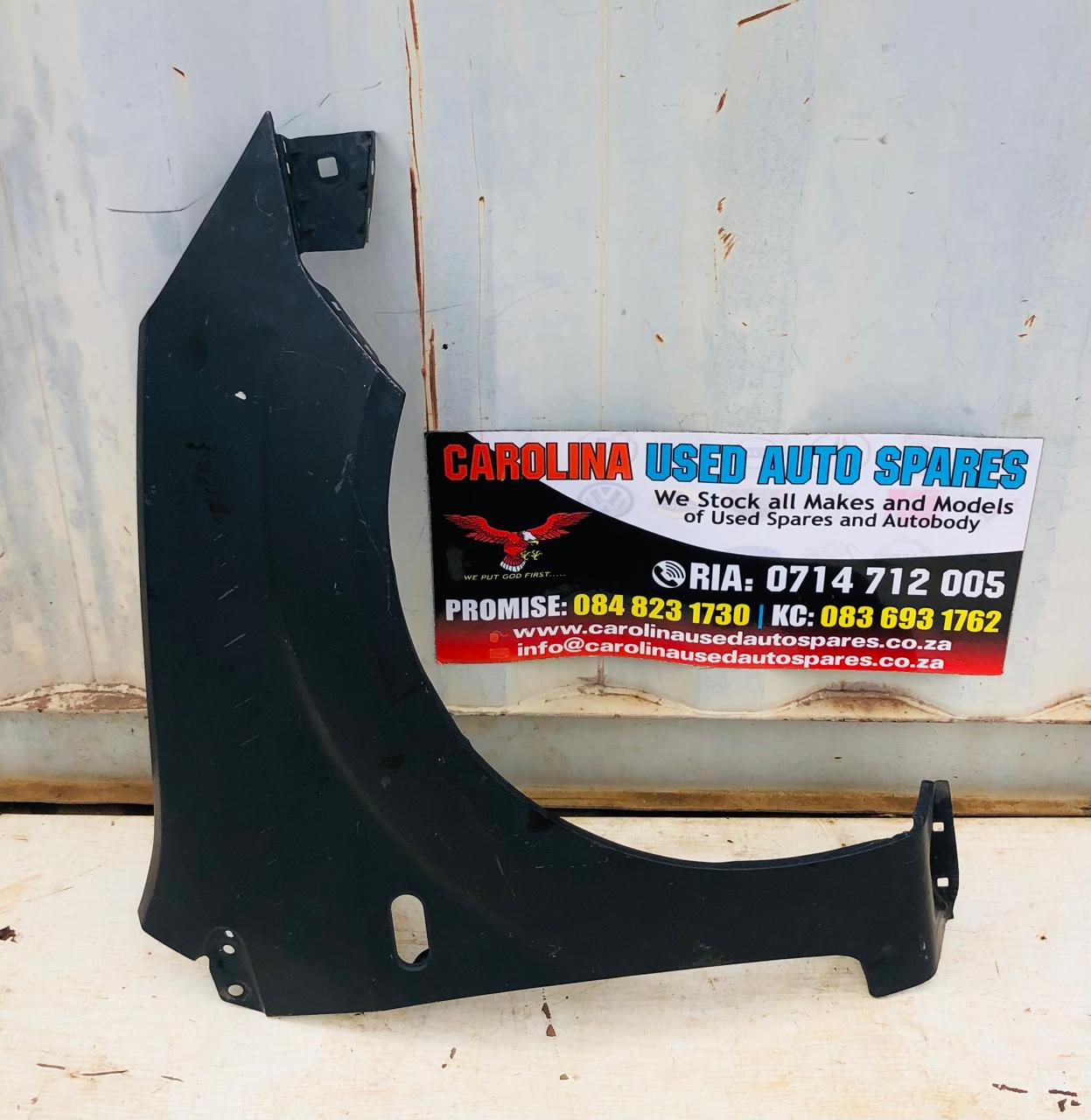 Ford Fiesta right side fender with marker lamp - Private Seller Ford Fiesta right side fender with marker lamp - Private Seller