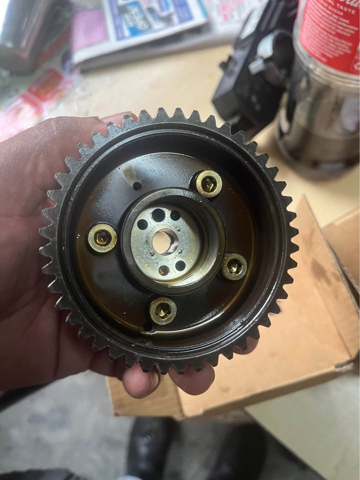 Hyundai G4fg oil pump and other parts - Private Seller