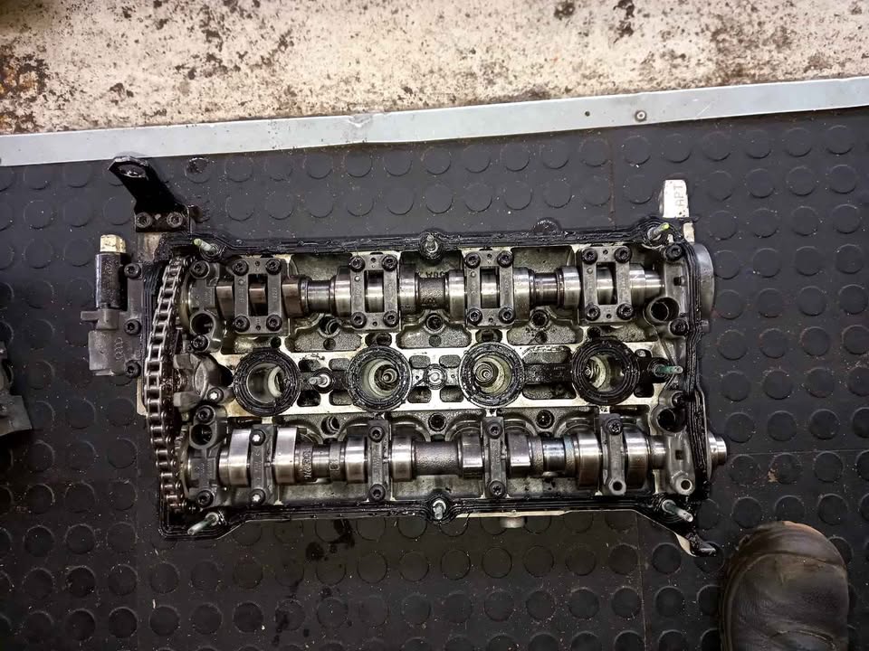 VW APT CYLINDER HEAD - Private Seller VW APT CYLINDER HEAD - Private Seller