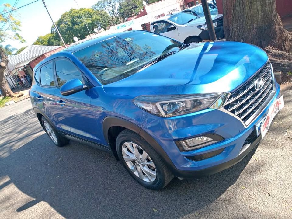 2019 Hyundai Tucson 2.0 Automatic   Service book