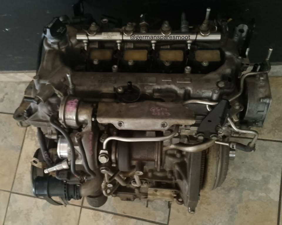 Opel Astra K B11 4- CYL Engine for Sale - Private Seller