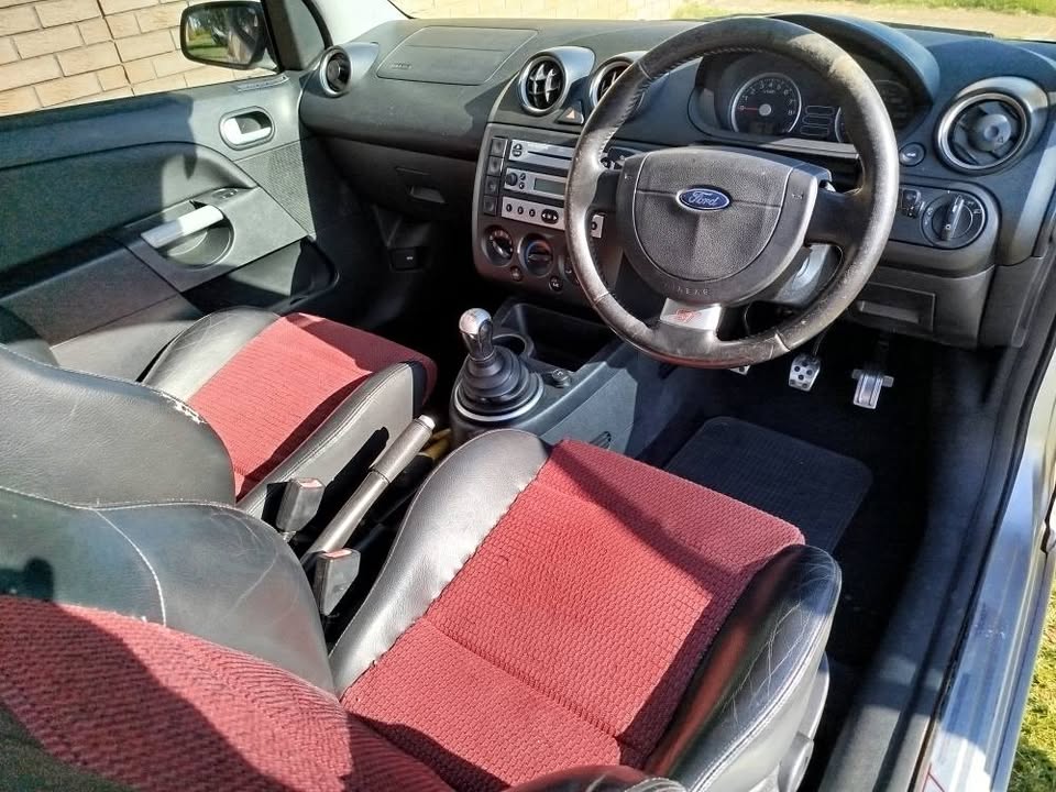Call Haroon on 2005 Ford Fiesta St Mags 2 Door Sports Car Black Leather