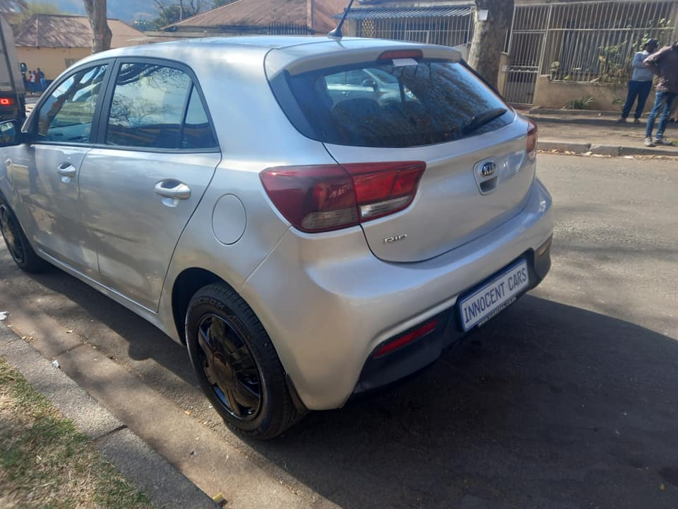 2017 KIA RIO 1.2 ENGINE PETROL, SILVER COLOUR, MILEAGE MANUAL, Kia