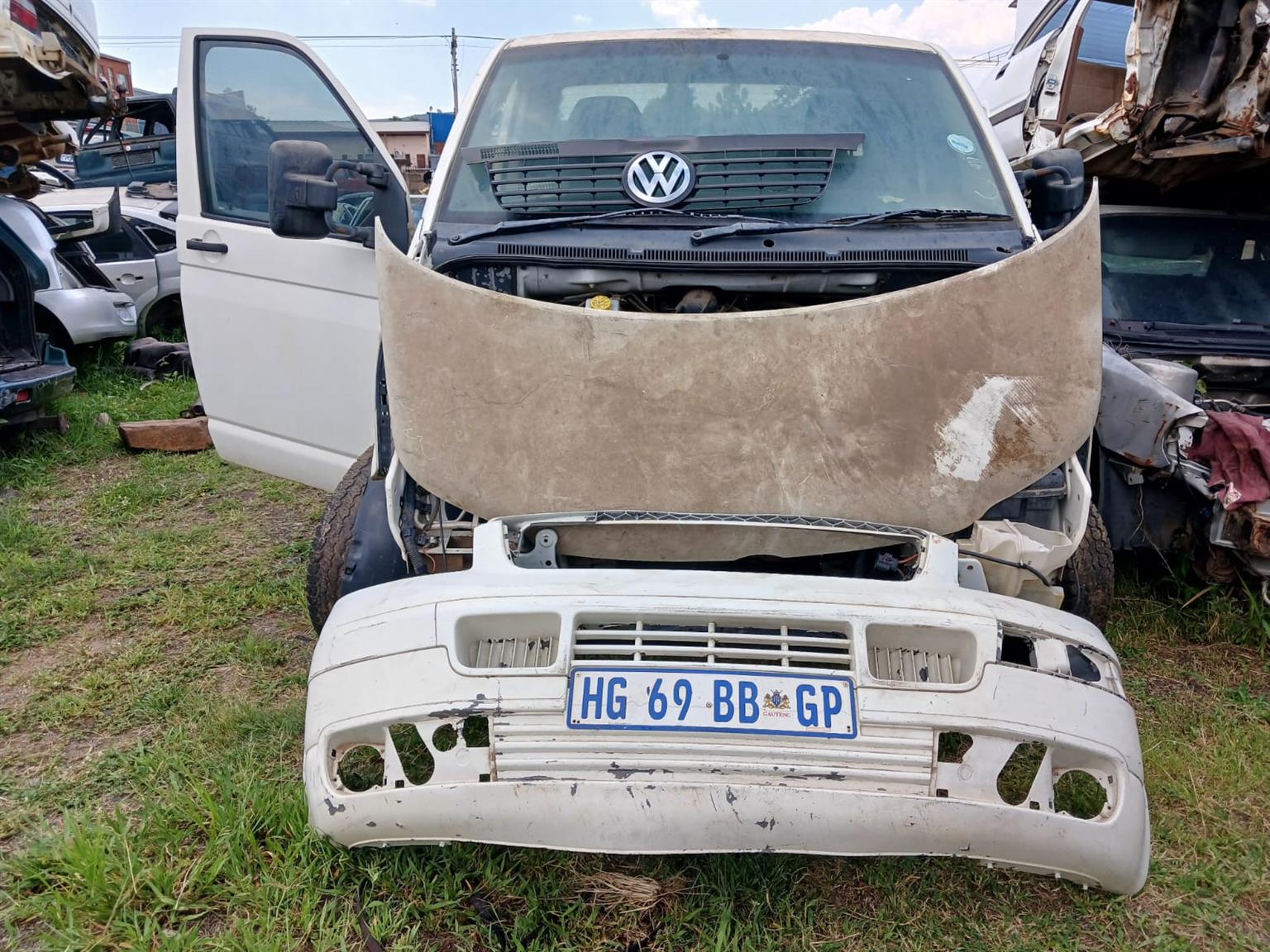 VW TRANSPORTER BODYPARTS FOR STRIPPING  FOR SALE VW TRANSPORTER BODYPARTS FOR STRIPPING  FOR SALE