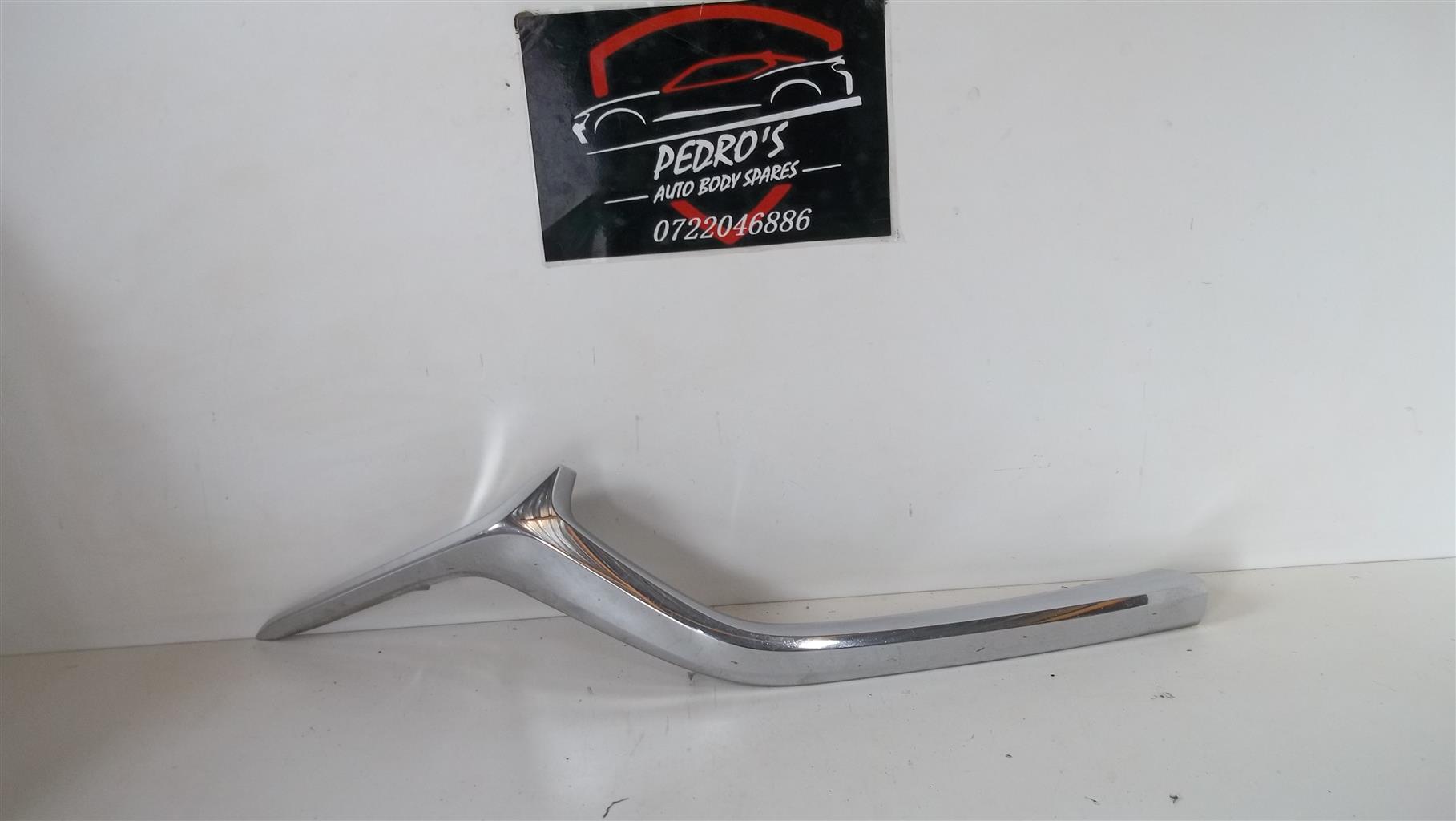 Mazda CX5 grille chrome - Private Seller Mazda CX5 grille chrome - Private Seller