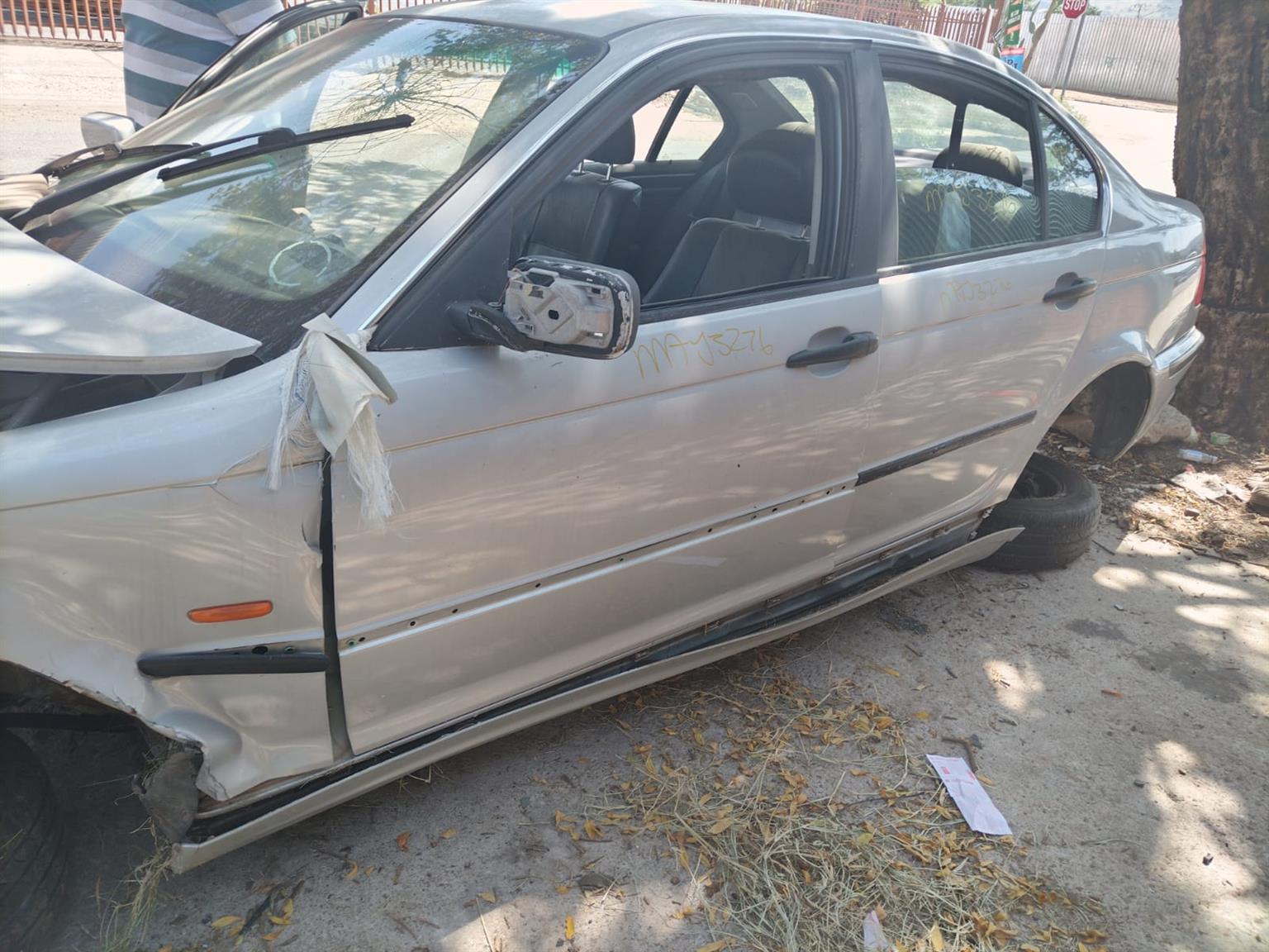 2000 Bmw 318i manual accident damaged spares for sale used - Private Seller