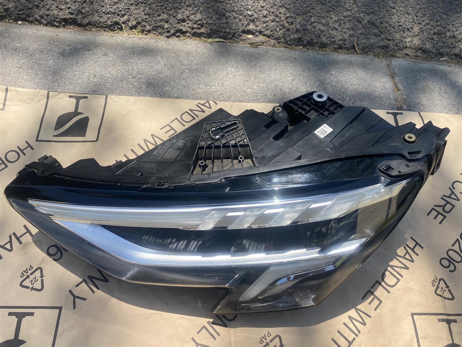 2023 AUDI A3 S3 COMPLETE FULL LED HEADLIGHT LEFT SIDE FOR SALE - Private Seller 2023 AUDI A3 S3 COMPLETE FULL LED HEADLIGHT LEFT SIDE FOR SALE - Private Seller