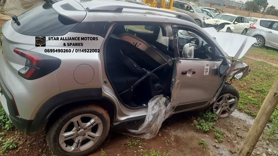 RENAULT KIGER 2023 STRIPPING FOR SPARES - Private Seller
