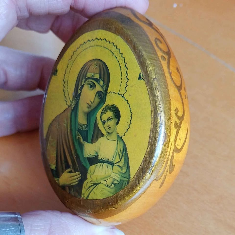 A Token of Faith