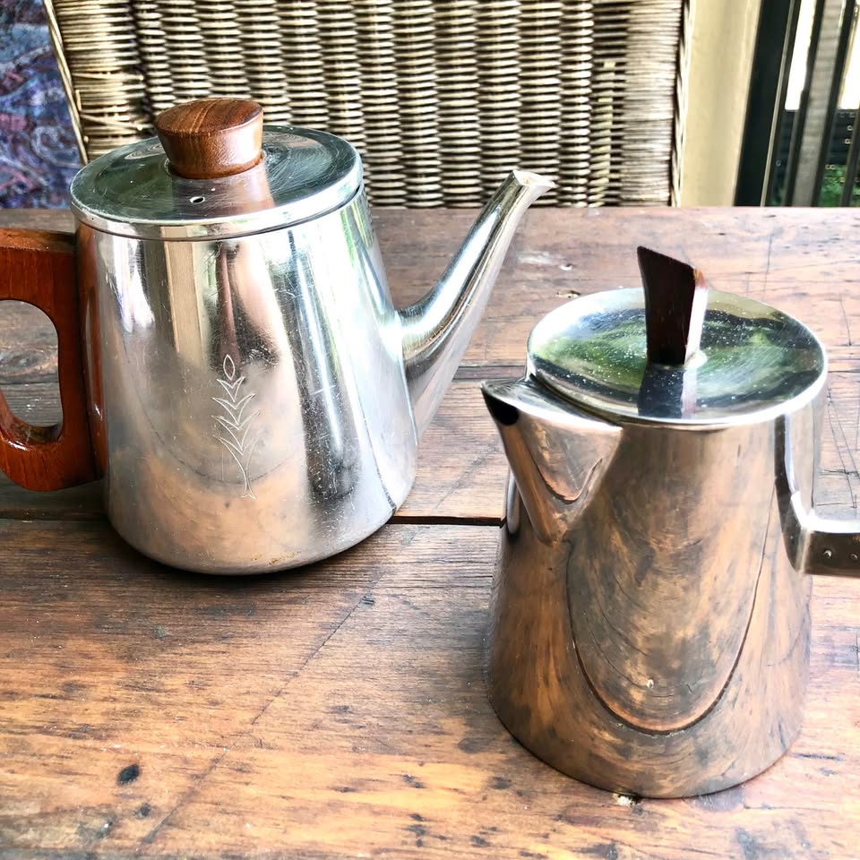 Vintage 1960s-70s Sona Stainless Steel Tea Kettle – A Timeless Classic! ✨