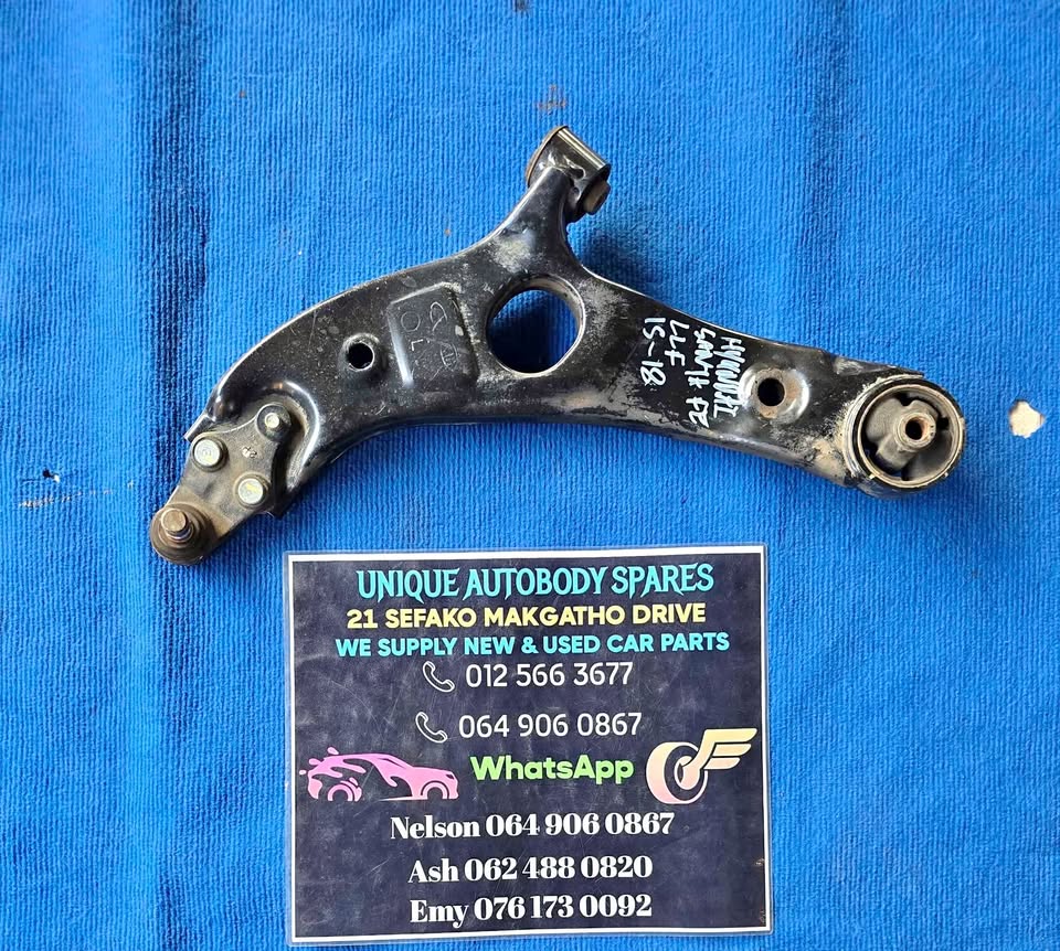 Hyundai Santa Fe Left Front Control Arm