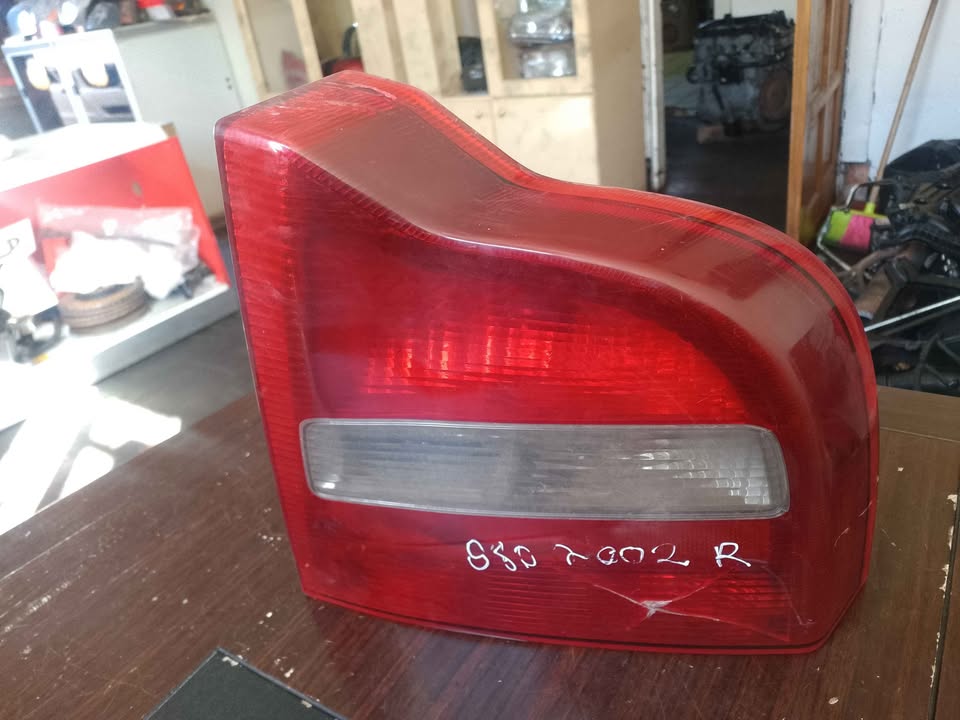 VOLVO S80 2002 RIGHT TAILLIGHT FOR SALE DELIVERY AVAILABLE COUNTRY WIDE - Private Seller VOLVO S80 2002 RIGHT TAILLIGHT FOR SALE DELIVERY AVAILABLE COUNTRY WIDE - Private Seller