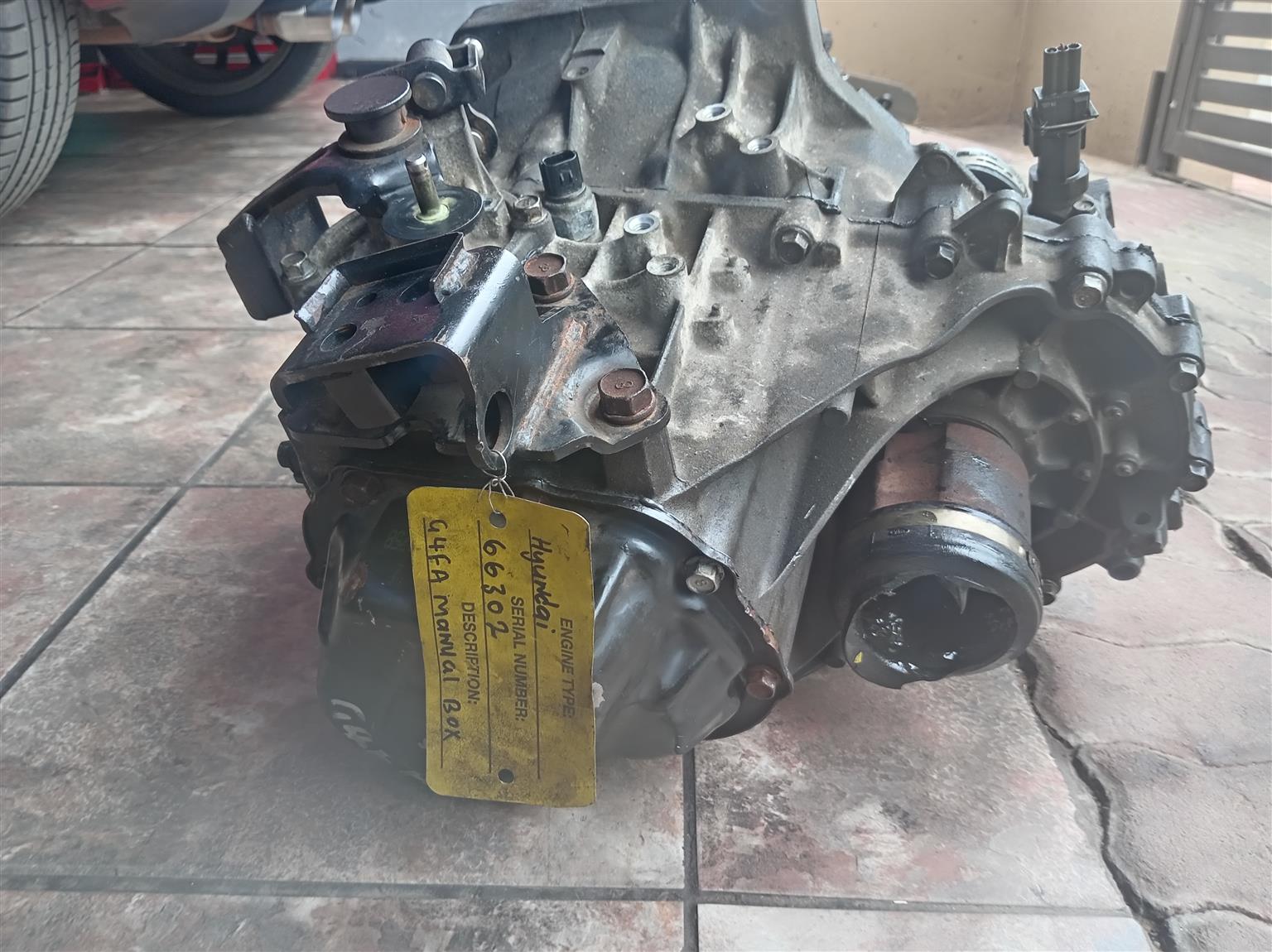 Hyundai g4fa 5speed manual gearbox - Private Seller