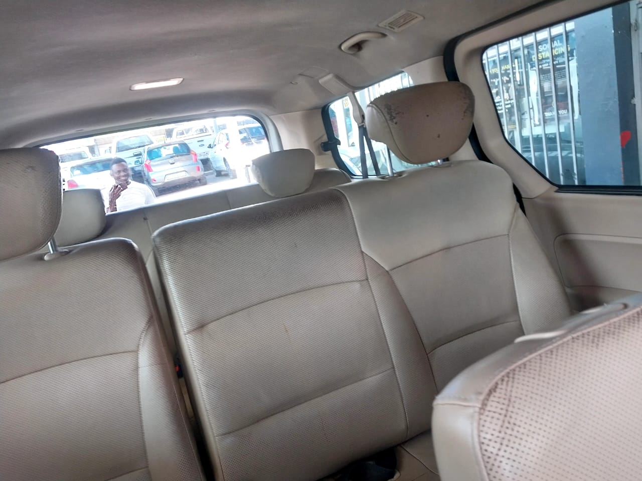 Used 2011 Hyundai H-1 H-1 2.4 wagon GLS - Private Seller