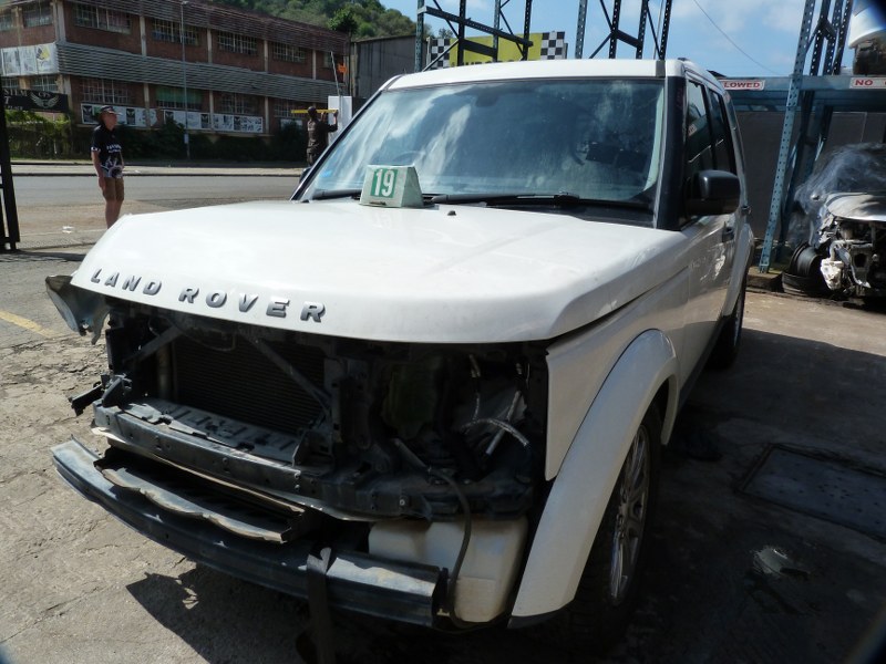 Land Rover Discovery 3 Td V6 HSE AT - 2009 STRIPPING FOR SPARES - Private Seller Land Rover Discovery 3 Td V6 HSE AT - 2009 STRIPPING FOR SPARES - Private Seller