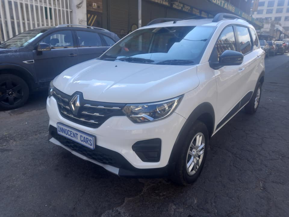 2022 RENAULT TRIBER 1.0 PETROL ENGINE, MANUAL TRANSMISSION, WHITE COLOUR
