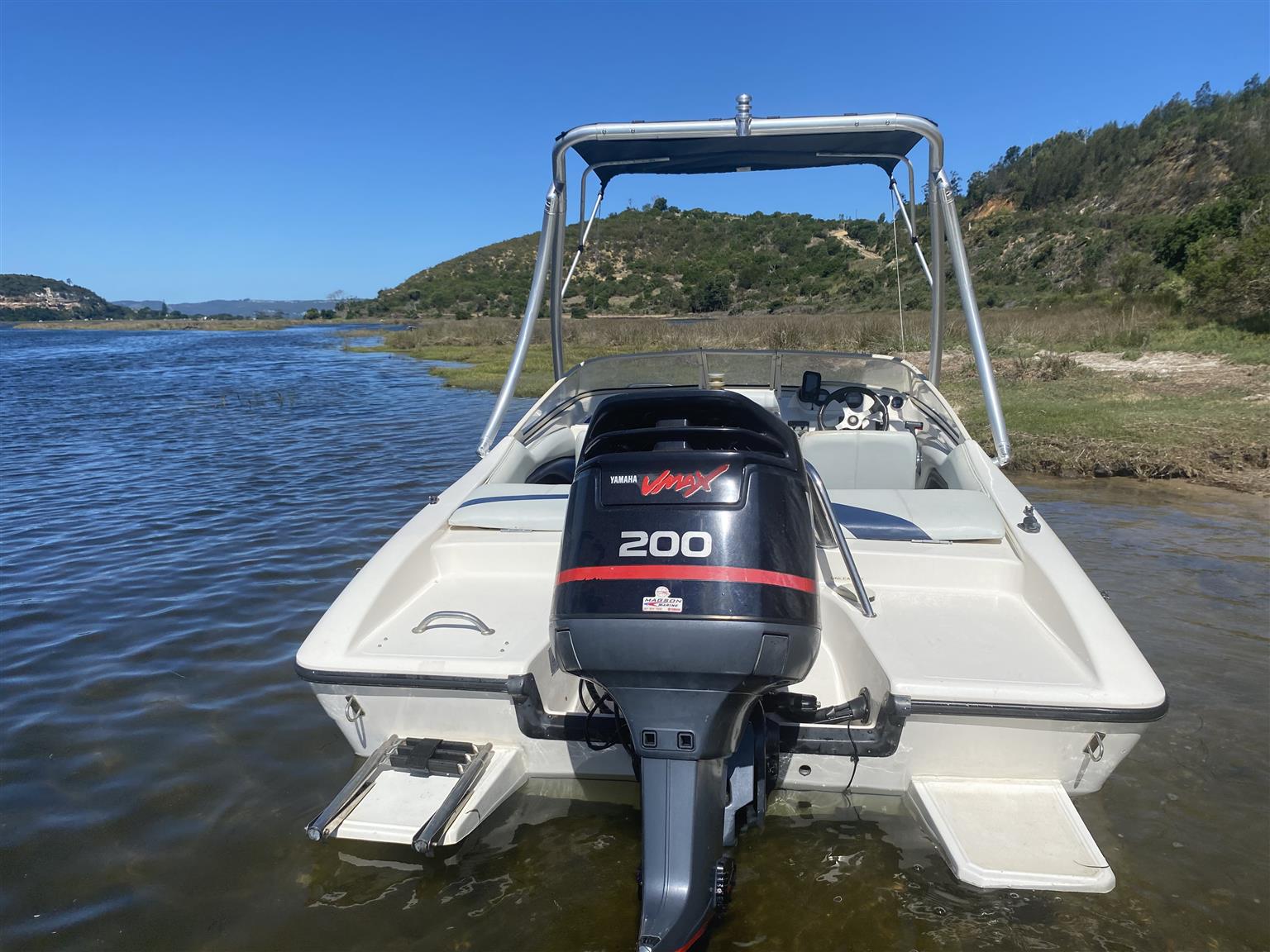 Panache 1850 SL – 8-Seater Bowrider with Yamaha VMAX 200HP