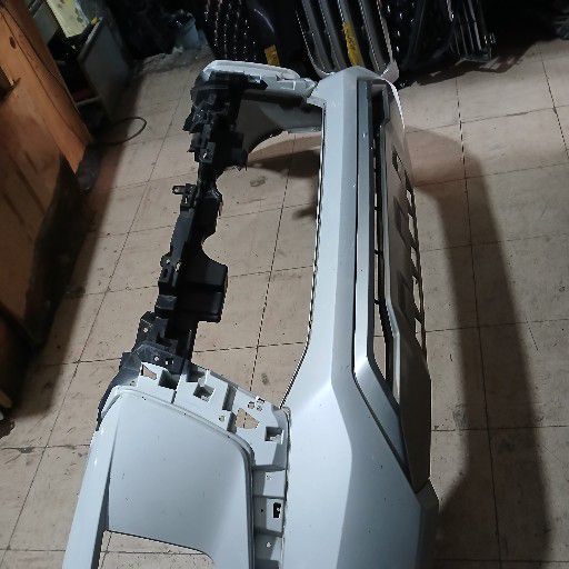 mitsubishi pajero sport bumper - Private Seller mitsubishi pajero sport bumper - Private Seller